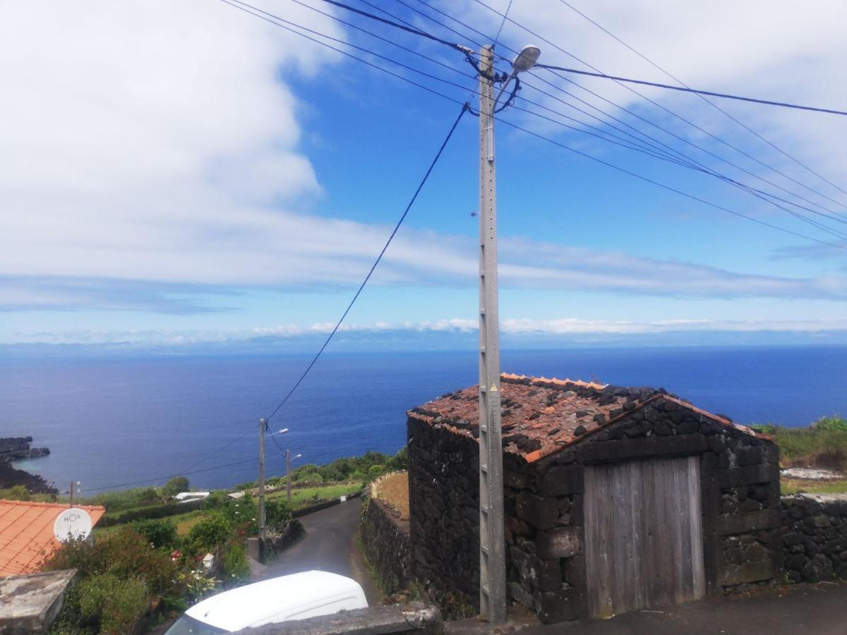 Vitamin Sea São Roque do Pico Buitenkant foto